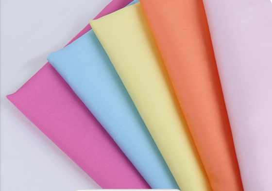 TC Vải trơn co giãn 61% Polyester 35% Cotton 3% Spandex 135GSM Quần Đồng phục Quần áo công sở