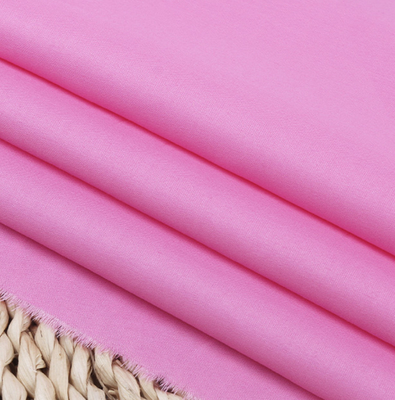 Vải cotton Poplin chống phai màu được nhuộm và in 40sX40s 133x100 130GSM