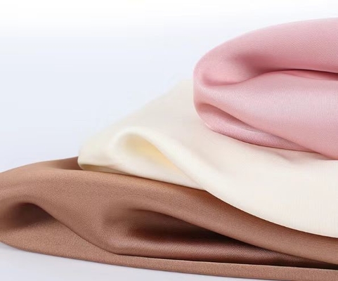 Vải Satin 100% Polyester 185gsm, Bề ngoài giống lụa, Dùng cho Quần, Váy, Áo kiểu và Váy