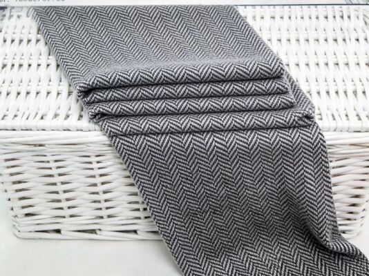 225 GSM Herringbone 50% Len Coat Suit Vải – Sang Trọng Vượt Thời Gian Với Phong Cách Châu Âu Quý Phái