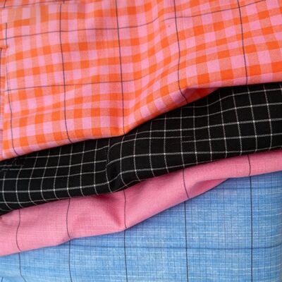 Vải kẻ sọc nhuộm sợi 70% Polyester 27% Rayon 3% Spandex định lượng 175gsm dùng cho đồng phục